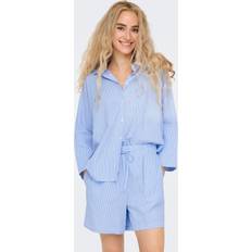 Dame Shorts Only Onlaugusta Shorts Cloud Dancer Stripes - Blue Stripes