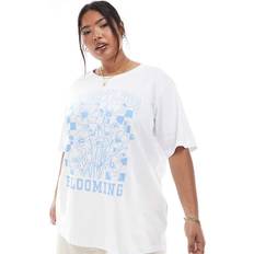 Only Carmakoma Curve Flower Graphic Oversized T-Shirt - White