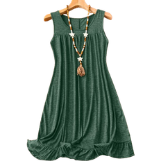 Shein Plus Size Solid Color Sleeveless Dress