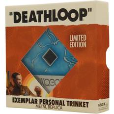 Fanattik Deathloop Personal Trinket Medallion And Art Card