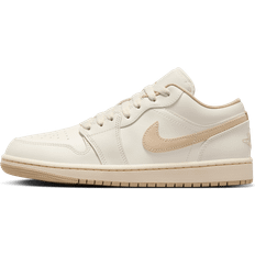 Rubber Basketball Shoes Jordan Nike Air 1 Low Women's Shoes - White