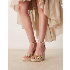 Glamorous Espadrillos Med Kilklackar - Guldfärgade