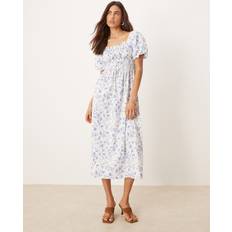 Nobody's Child Kurtis Shirred Bodice Midi Dress - Blue/White Floral
