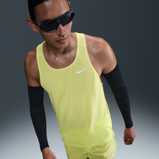 Yellow Tank Tops Nike Fast Dri-FIT Lauf-Singlet für Herren - Gelb