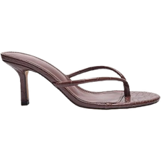 Rubber Heeled Sandals PrettyLittleThing Brown Croc Pu Round Toe Thong Mid Heeled Mules