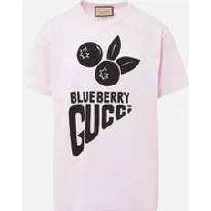 Gucci T-shirts Gucci Blueberry Logo Oversized Fit T-Shirt - Pink