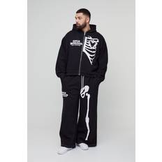 Kostymer på rea boohooMAN Mens Plus Oversized Boxy Skeleton Puff Print Contrast Stitch Hooded Tracksuit - Black