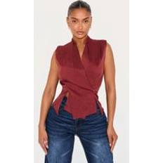 PrettyLittleThing Shape Tailored Wrap Front Waistcoat - Burgundy