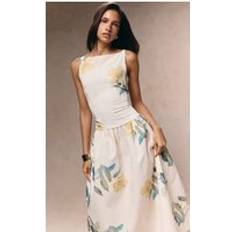 PrettyLittleThing Floral Printed Dropped Waist Midaxi Dress - Yellow
