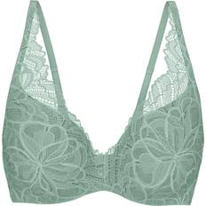 Triumph Body Make-Up Illusion Lace Padded Underwired Bra