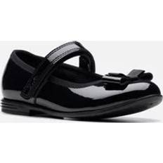 Girl Low Top Shoes Clarks Finja Tap K Girls Infant School Shoes - Black Patent
