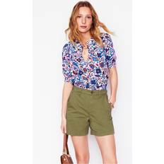 Boden Barnsbury Chino Shorts - Woodland Green