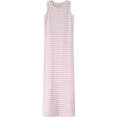 116 Klänningar på rea Name It Nkfsuraja Xsl Sl Maxi Dress Noos - Rosa