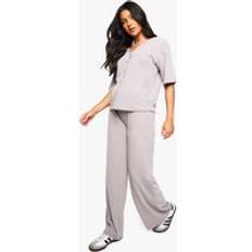 Maternity & Nursing boohoo Womens Maternity V Neck Button Down Loose Fit Co-Ord 12