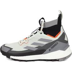Adidas Terrex Free Hiker Shoes adidas Terrex Free Hiker 2 - Linen Green
