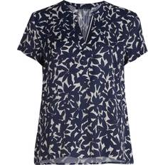 Betty Barclay Kläder Betty Barclay V Neck Blouse With Floral Print - Navy