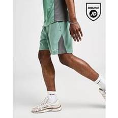 Berghaus Shorts Berghaus Stanope Shorts - Green