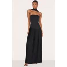 PrettyLittleThing Woven Asymetric Pleated Maxi Dress - Black