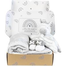 Baby Box Shop Essentials for Newborn Unisex