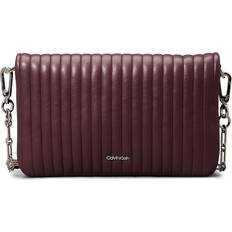 Calvin Klein Handbags Calvin Klein Sac À Bandoulière Matelassé - Rouge