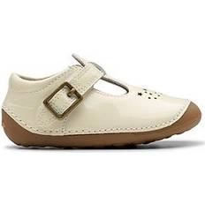 Leather First Steps Children's Shoes Clarks Tiny Skip Toddler Wide Fit - White