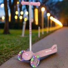 ATOM Light-Up Move 'N' Groove Scooter Pink