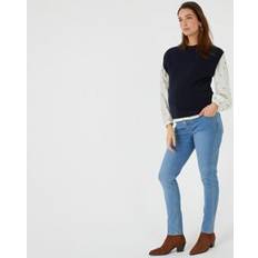 Maternity Slim Fit Jeans 29.5 in Stonewashed Blue 16