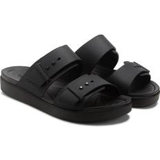Crocs 38 Lave sko Crocs Brooklyn Buckle Low Low Shoes - Black