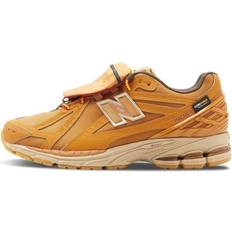 New Balance Cordura Pouch - Vintage Wheat - Tan