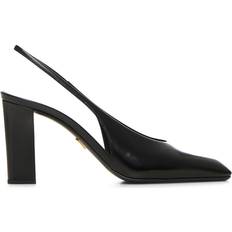 Prada Läderpumps Elegant Skokollektion Med Fyrkantig Tå