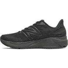 New Balance 860 - All Black