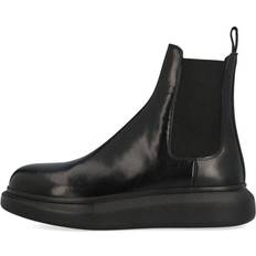 Alexander McQueen Chelsea Boots Alexander McQueen Hybrid Chelsea Boot - Black