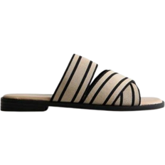 New Look Cross Over Tape Sandal - Off White