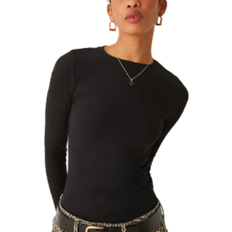 New Look crew neck long sleeve bodysuit in black