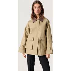 Soaked in Luxury Overtøj Soaked in Luxury Sljennah Jacket Jakker - Beige