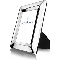 Newbridge Silverware Medium Vartry 5X7 Photo Frame