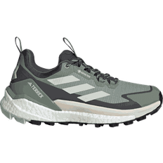 Adidas terrex free hiker 2 low adidas Terrex Free Hiker 2.0 Low GTX W - Silver Green/Linen Green/Grey Six