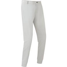 Lyle & Scott Vita Byxor & Shorts Lyle & Scott Byxor Lättvikts Golf Tech Trackies Vit