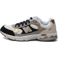 New Balance 880 - Black/Gold