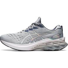 Asics Novablast 2 - Platinum
