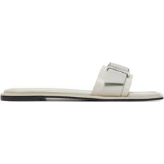 Calvin Klein Slides Calvin Klein Flat Slide W/Buckle - Grau