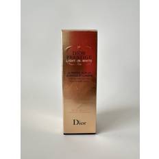 Dior Sun Protection & Self Tan Dior Prestige Light-In-White Protecteur UV Jeunesse Et Lumiere SPF 50+ 30ml