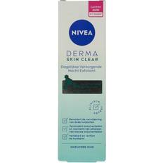 Nivea Scrubs & Gezichtsscrubs Nivea Derma Skin Clear Nacht Exfoliant 40 ml