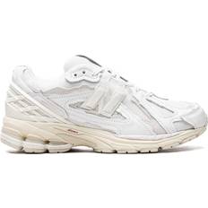 New Balance Protection Pack Sneakers - Black