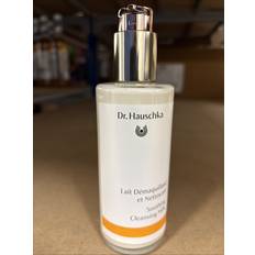 Dr. Hauschka Facial Cleansing Dr. Hauschka Soothing Cleansing Milk 145 ml
