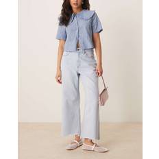 Abercrombie & Fitch Jeans Abercrombie & Fitch Curve Love High Rise Crop Wide Leg Jeans Bleach
