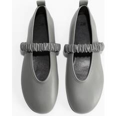 H&M Ballerinaskor Med Scrunchdetalj - Grå