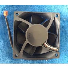 A Fans ADDA AD07012DB257300 12V 0.3A 7cm Fan