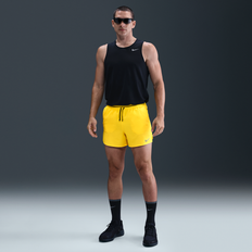 Nike Orange Byxor & Shorts Nike Dri-FIT Stride 5 Brief Lined Running Shorts - Gul