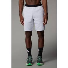 The North Face Ma Fleece Shorts i Tech-Fleece - White